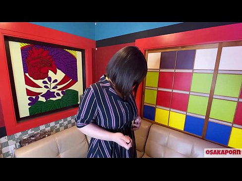 ❤️ Cutie Japanese nwere nnukwu nnụnnụ tit na-eji ihe ụmụaka egwuri egwu na-enwe mmekọahụ na-emetọ onwe ya ma nwee orgasm. Ọ na-ekwu na N'ajụjụ ọnụ banyere ya iberibe ahụmahụ. Nnukwu nnụnnụ tit na ọtụ ntutu na-asụ ude nke ukwuu. Osakaporn ❤️ na anyị%ig.123sex.ru